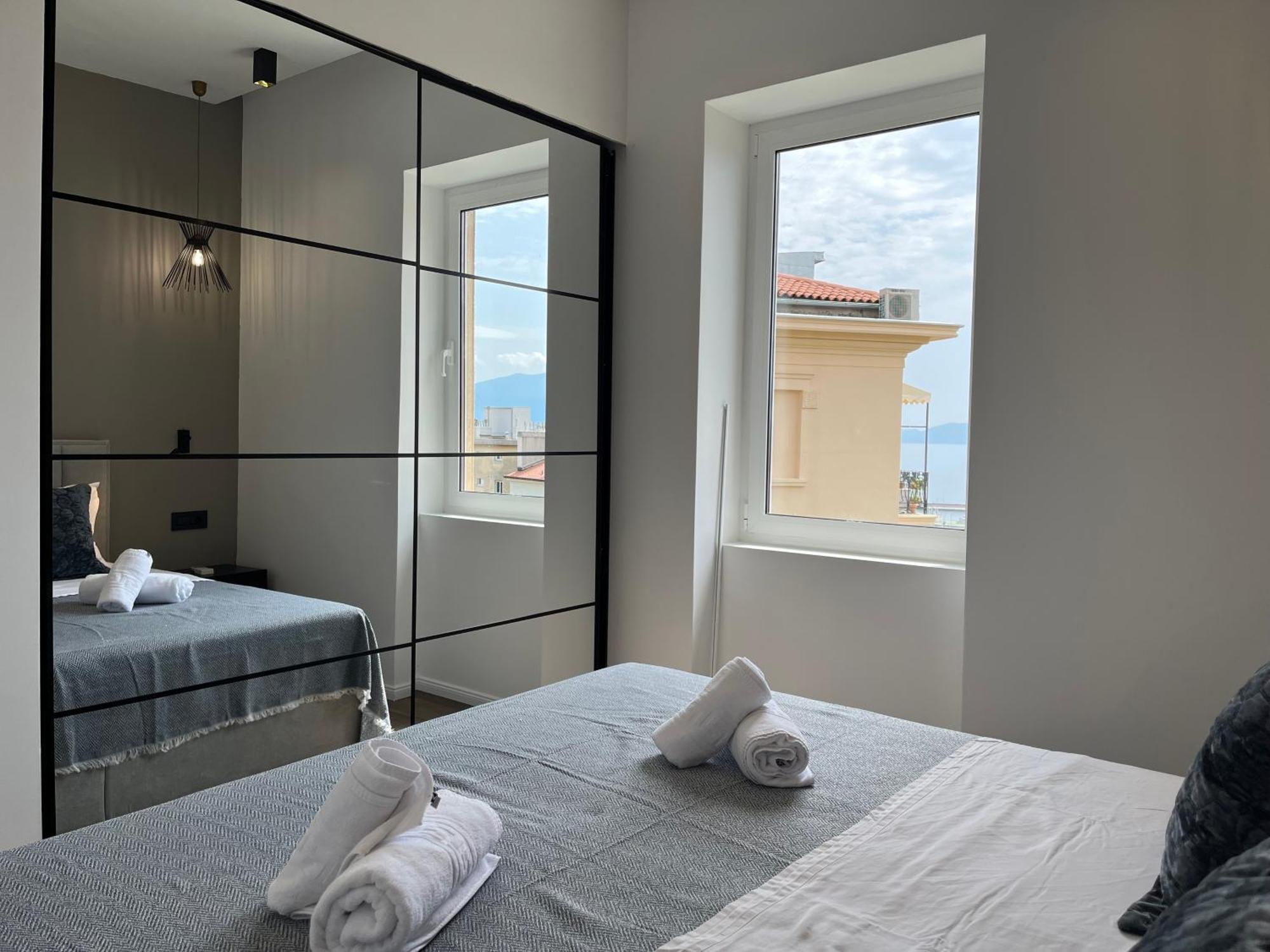 Ferienwohnung Jadabell 1 & 2 With Sea View Rijeka Exterior foto